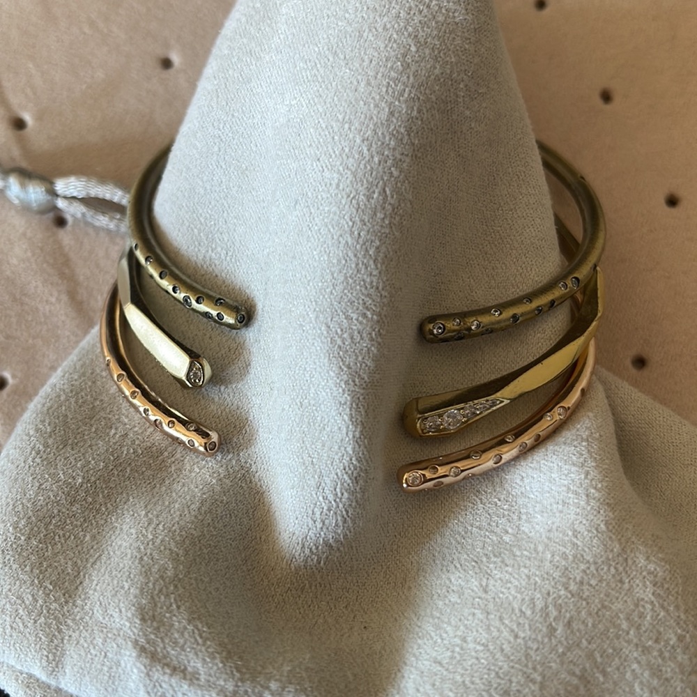 Kendra Scott Zorte Pinch Bracelet Set In Gold Mixed Metals